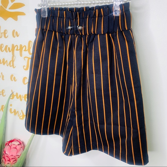 Grey Lab Navy Blue Pinstripe High Waist Shorts Size Small - Picture 4 of 8